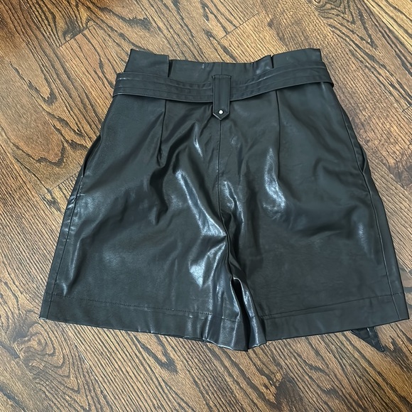 Zara High Waist Faux Leather Paper Bag Shorts Size S 3046/337 - Picture 8 of 8